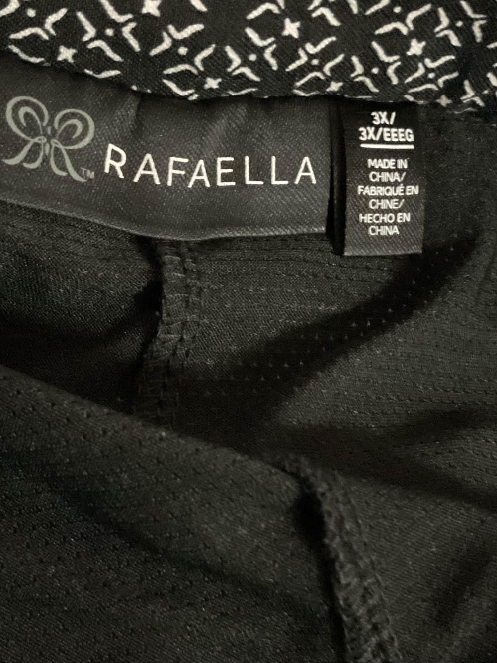Rafaella Black & White Skort w/ Built-in Shorts W:23.5” L:18” RT $64 - Picture 3 of 5